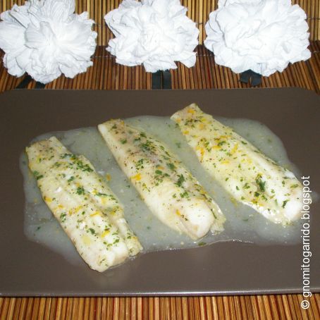 Abadejo horneado con salsa de miel y mostaza