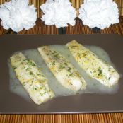 Abadejo horneado con salsa de miel y mostaza