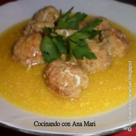 Albóndigas en caldo