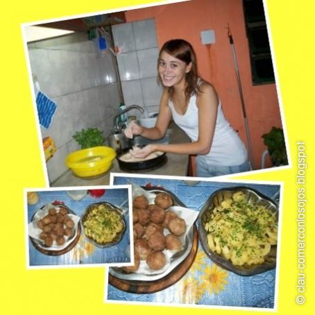 Albóndigas con papas a la crota
