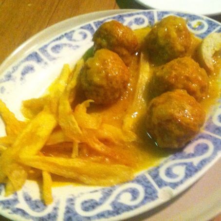 Albondigas en salsa
