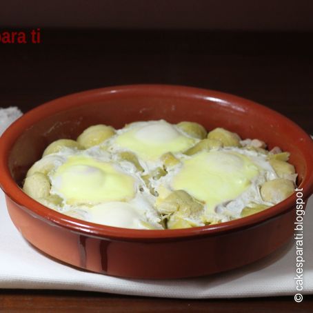 Alcachofas con jamón y huevo