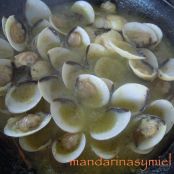 Almejas a la marinera. - Paso 4