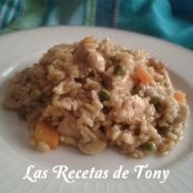 Arroz al curry con pollo y verduras