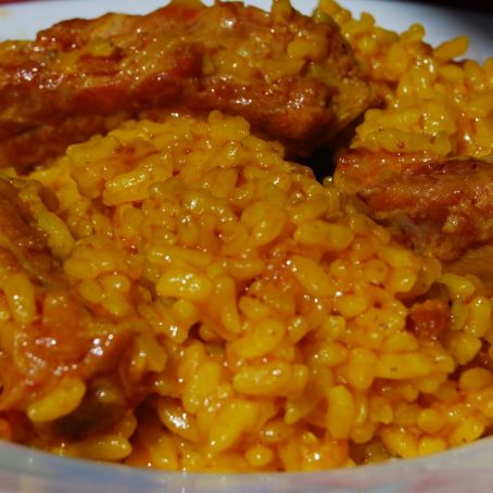 ARROZ CON COSTILLAS