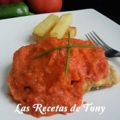 LOMOS DE BACALAO CON TOMATE