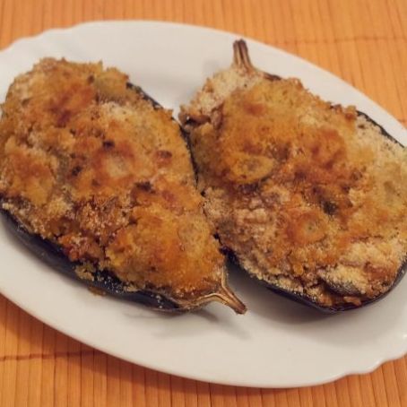 Berenjena gratinada rellena