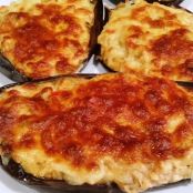 Berenjenas rellenas con crema de queso y vegetales