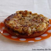 Pastel de ciruelas claudias y almendras