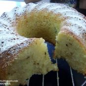 Bizcocho esponjose de yogur de stracciatella