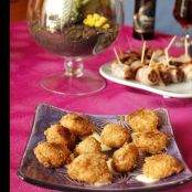 Bolas de queso frito con nueces