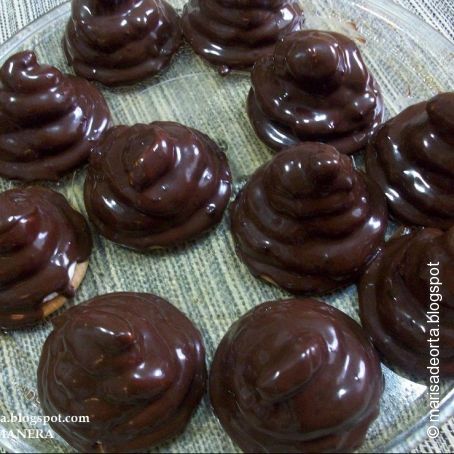 BOMBONES DE MERENGUE