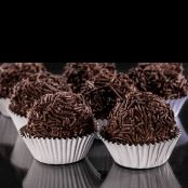 Brigadeiro (postre brasilero)