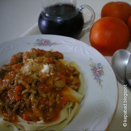 Tagliatelle con salsa de carne