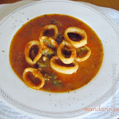 Calamares en salsa a la malagueña