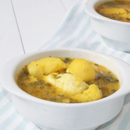 Caldo de Papas y Cilantro