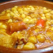 Callos con garbanzos