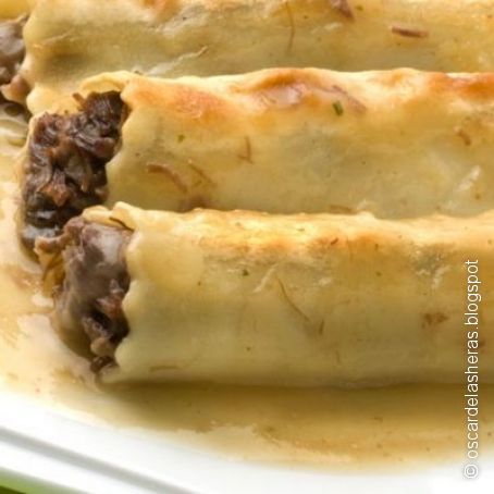 Canelones de codornices con salsa de castañas