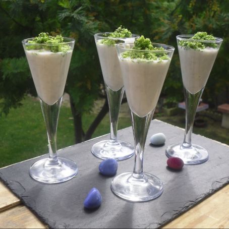 CHUPITO DE CREMA DE COLIFLOR Y GORGONZOLA