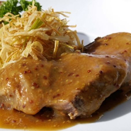 Carrilleras de Cerdo Guisadas en Salsa.