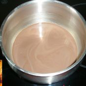 Charlota de almendras, nueces y cacao - Paso 6