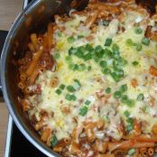 Macarrones con tomate y queso para niños