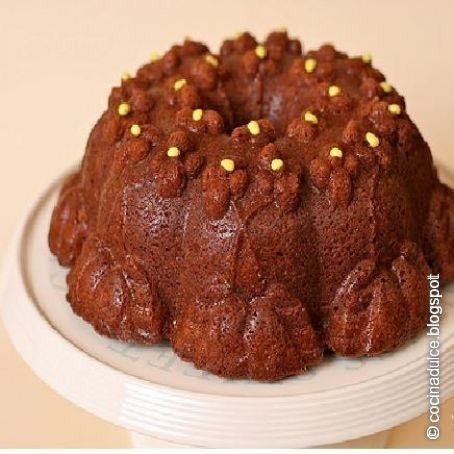 Bundt cake de chocolate con leche