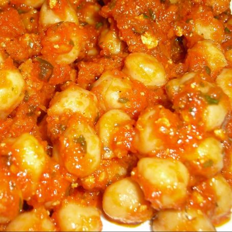 Garbanzos con tomate