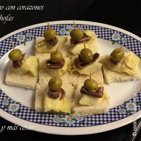 APERITIVO CON CORAZONES DE ALCACHOFA