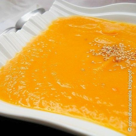 Crema de calabaza butternut con zanahoria y puerro