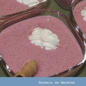 Crema de fresón con leche condensada - Paso 1