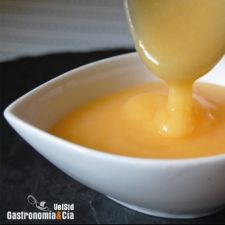 Crema de limón con maizena