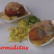 Croquetas de cabrales con manzana y cebolla