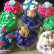 Cupcakes de chocolate con buttercream de vainilla