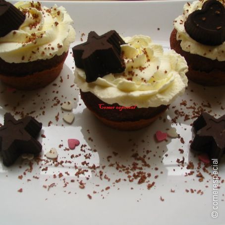 Cupcakes de chocolate y menta sin lactosa
