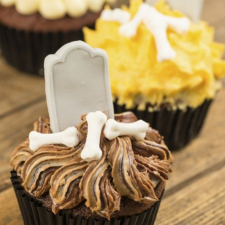 Cupcakes de Halloween con lápidas