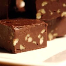 Dados de chocolate con avellanas (en 15 minutos)