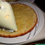 Tarta de crema de chocolate blanco y frosting de queso - Paso 8