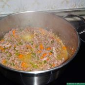 Pastel de arroz con parmesano relleno de carne - Paso 4