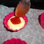 Magdalenas con mermelada de fresa - Paso 5