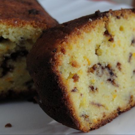 Bizcocho con trozos de chocolate