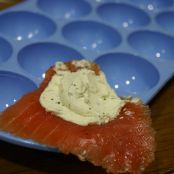 Bolitas de salmón y queso crema - Paso 1
