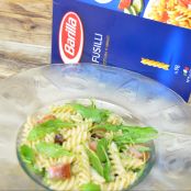 Fusilli con rucula y salchichas - Paso 1