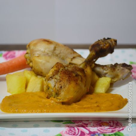 Pollo en salsa a la manzana