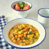 POTAJE DE GARBANZOS CON VERDURAS