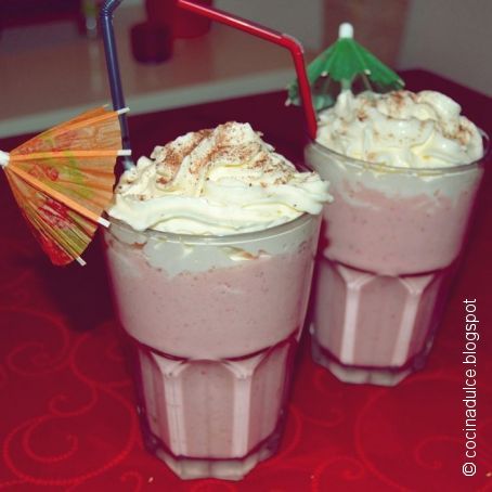 Batido de fresa y plátano