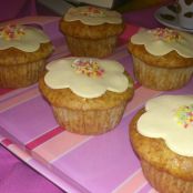 Muffins de manzana decorados con fondant