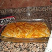 Empanada casera de atún