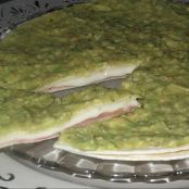 Quesadillas de jamón y queso con guacamole