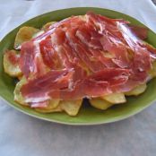 Huevos rotos con jamón. - Paso 2